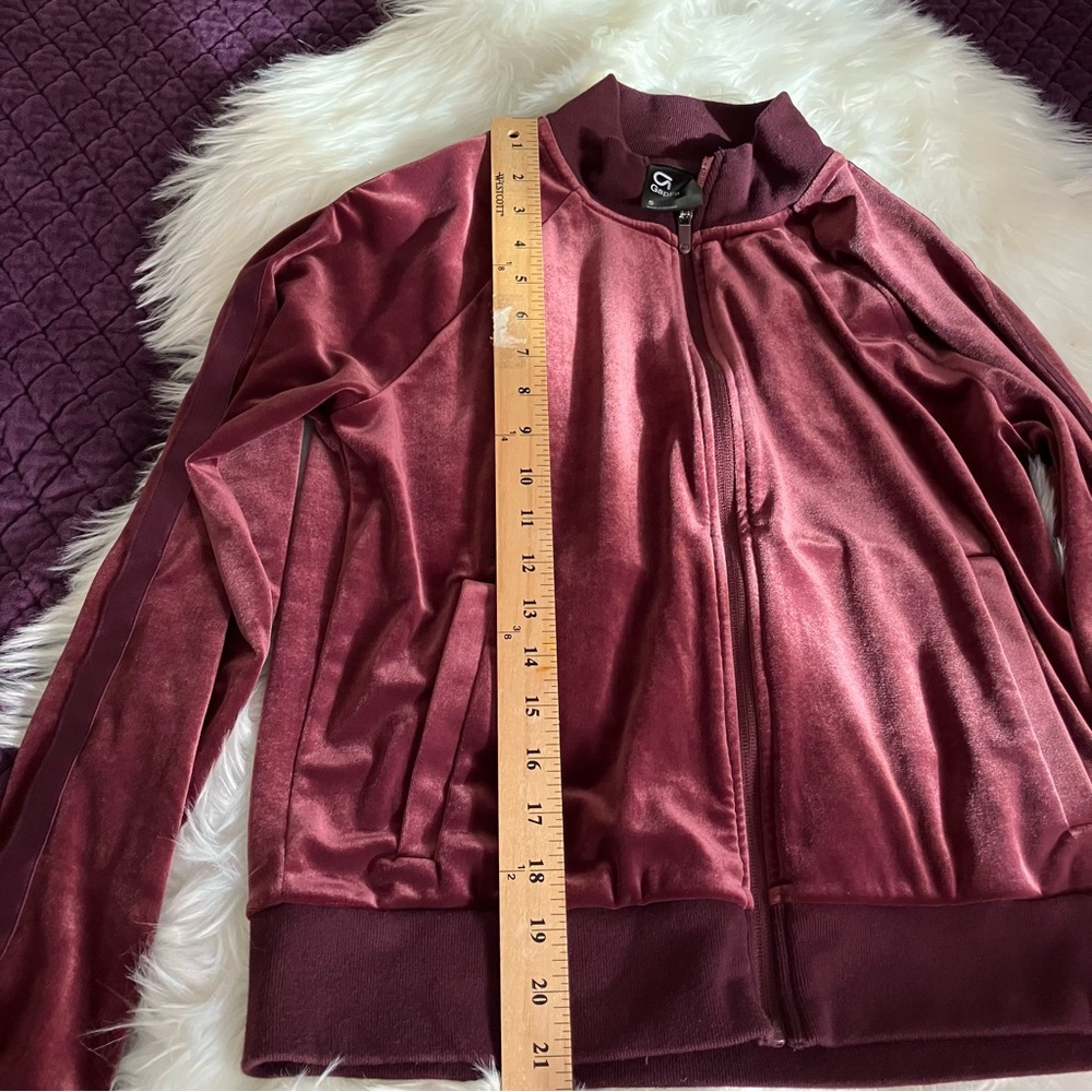 GAP Women's Burgundy Velvet Bomber Jacket